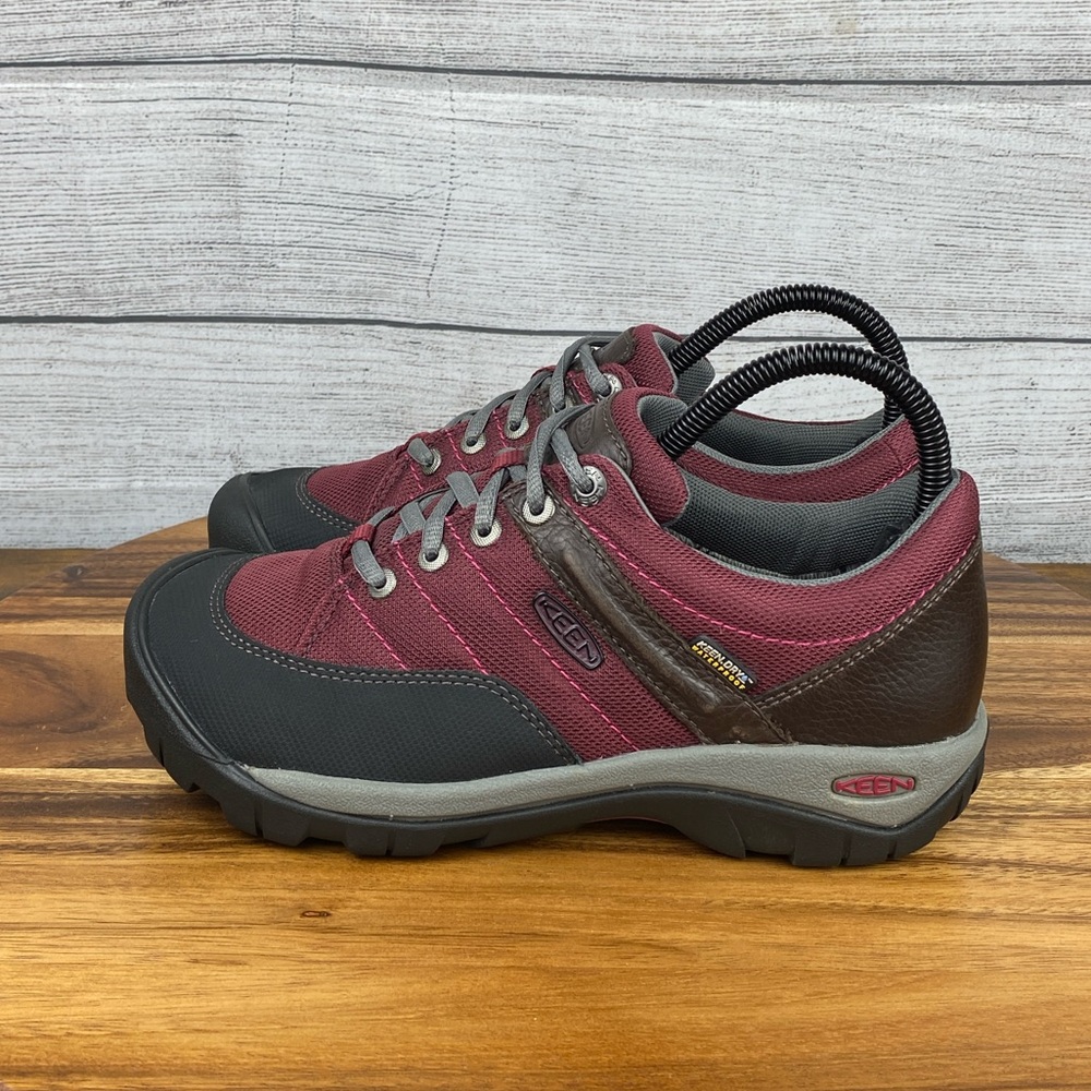 KEEN Presidio Sport Mesh Waterproof Shoe Burgundy Hiking Shoe Women’s Size 7 W